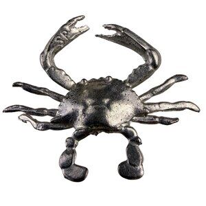Silver Tone Crab-Shaped Metal Brooch Pin Womens Accessories Unique Design
